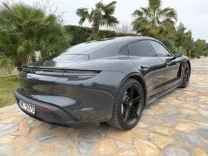 Porsche Taycan 4 S 1.Hand Panorama Head-Up Performance Bild 5