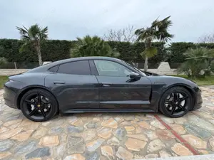 Porsche Taycan 4 S 1.Hand Panorama Head-Up Performance Bild 4