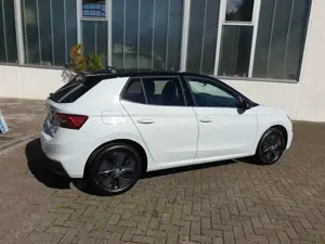 Skoda Fabia 1.0 TSI DSG Selection Alu, ACC, Sitzheizg