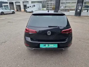 Volkswagen Golf Highline 1,5 AT+AHK+ESSD+SHZ+PDC+RFK+ACC Klima Bild 4