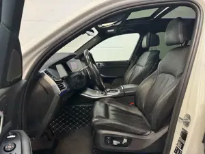 BMW X5 xDrive 30 d M Sport*Pano*HUD*LED*Kamera Bild 5