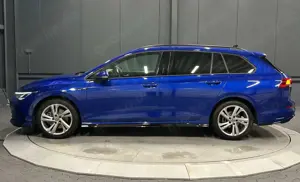 Volkswagen Golf Variant R-Line *190PS*KAMERA*NAVI*CarPlay*Lapiz Blue* Bild 2