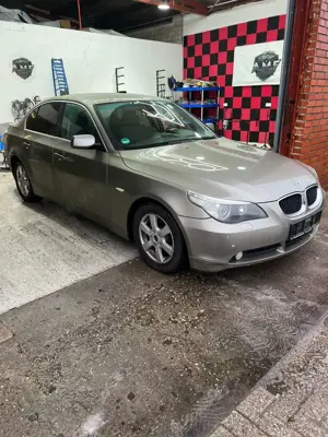 BMW 550
