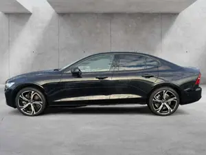 Volvo S60 B5 Ultimate Dark AWD ACC HUD PANO 360° Bild 4