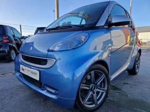 smart forTwo Lightshine KLIMA,NAVI,PANORAMA,ALU INSP+TÜV NEU