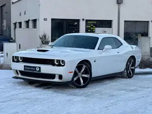 Dodge Challenger R/T 5,7 Hemi *SHZ*Schiebedach*20zoll