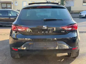 SEAT Leon I-Tech Panorama LED PDC Bild 5