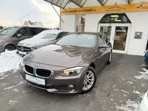 BMW 318 d NAVI/AHK/PDC/SHZ/AMBIENTE/1. HAND