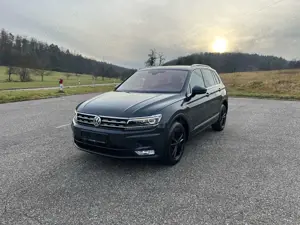 Volkswagen Tiguan 4 Motion " Sound -1 Hand - LED - Panoramadach "