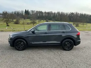 Volkswagen Tiguan 4 Motion " Sound -1 Hand - LED - Panoramadach " Bild 2
