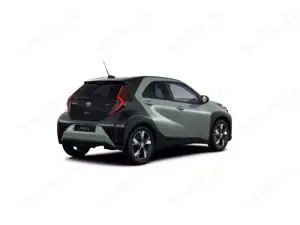 Toyota Aygo X TEAMPLAYER+HYBRID+TEC-PAKET+PDC+SOFORT Bild 5