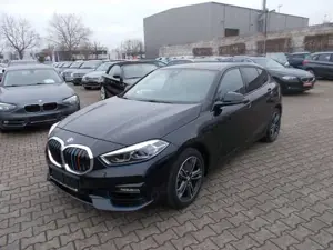 BMW 118 Sport Line LED, zus. ALU WR, PDC vo+hi