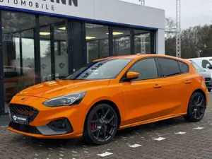Ford Focus Lim. ST/PERFORMANCE/RECARO/1.HAND/KAMERA/