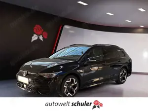 Volkswagen Golf Variant 1,5 eTSI DSG R-Line AHK Head Up