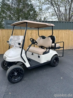 2017 EZGO Gas-Golfwagen   Kawasaki FJ400 