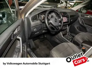 Volkswagen Tiguan Highline 2.0 TSI DSG Navi AHK P-Dach Bild 3