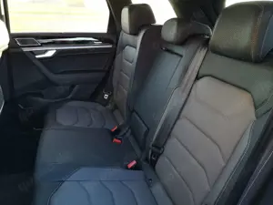 Volkswagen Touareg 3.0 TDI 210 kW 4Motion R-Line V6 UPE 113.880 € ... Bild 5
