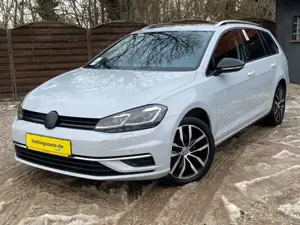 Volkswagen Golf Variant 1.6 TDI DSG Sound ACC LED Pano AHK