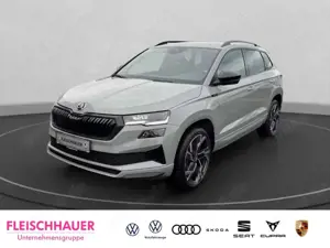 Skoda Karoq Sportline 1,5 TSI AHK Navi Soundsystem LED Blendfr