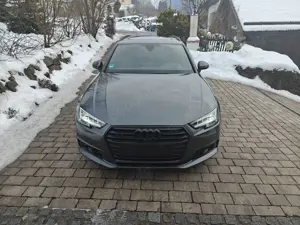Audi A4 Avant 3.0 TDI quattro tiptronic sport