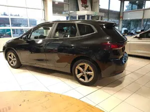 BMW 218 2 Active Tourer 218 d Bild 3
