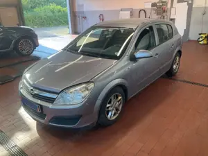 Opel Astra Astra Fließheck Diesel  5-Türer 1.7 CDTI Edition