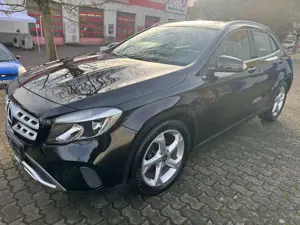 Mercedes-Benz GLA 200 Leder+Navi+Kamera+Bluetooth