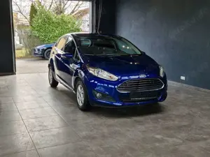Ford Fiesta Titanium *125 PS*KAMERA*58.452 km*NAVI*
