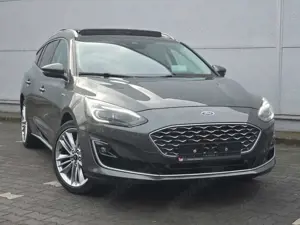 Ford Focus Turnier Vignale (Head-Up/Kamera/Pano)