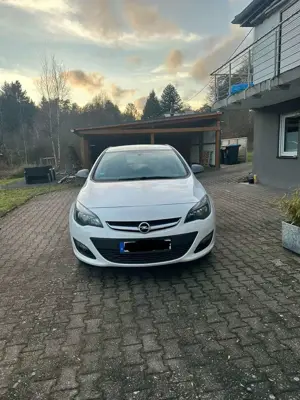 Opel Astra Astra Fließheck Diesel  5-Türer 1.7 CDTI DPF Edition