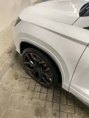 CUPRA Ateca VZ Edition 2.0 TSI 4Drive VOLL 4x4 AHK Pano LED Bild 4