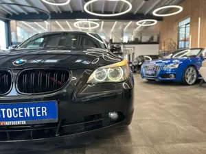 BMW 530 i Touring *Klima*Navi*Xenon*AHK*Freisprech* Bild 3