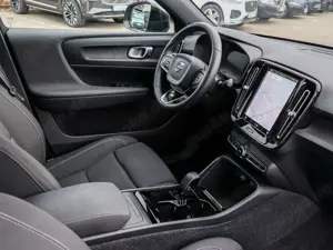Volvo C40 Core Recharge Pure Electric 2WD Bild 3