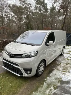 Toyota Proace 2,0-l-D-4D L2 Autm. Comfort