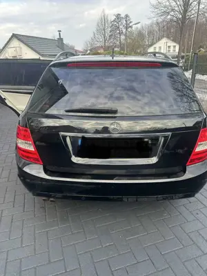 Mercedes-Benz C 180 Bild 2