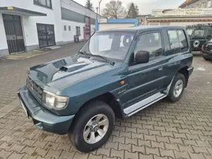 Mitsubishi Pajero TD Classic 2500 *nur 133 Tkm / Grüne Plakette* Bild 4