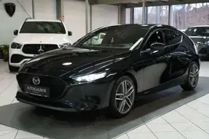 Mazda 3 Lim. *HEAD-UP*KEYLESS*360°*ABSTAND*SPUR*LED*