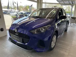 Mazda 2 Hybrid 1.5 Centre-Line; Kamera