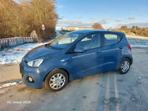 Hyundai i10 i10 1.2 YES! Silver Bild 4