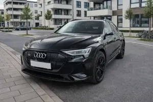 Audi e-tron Sportback 55quatt.S line/Mod`22/Pano/BO