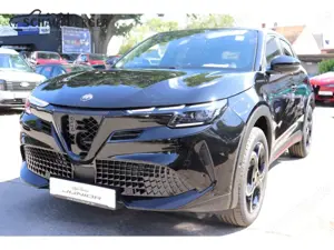 Alfa Romeo Junior Ibrida 1.2 VGT 48V-Hybrid Speciale Navi Digitales