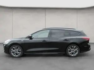 Ford Focus Turnier 1.0 EcoBoost Hybrid Aut. ST-LINE X Bild 2