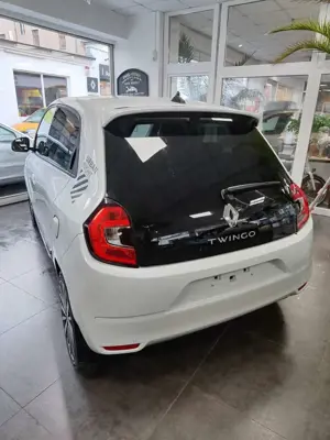 Renault Twingo Urban Night Bild 4