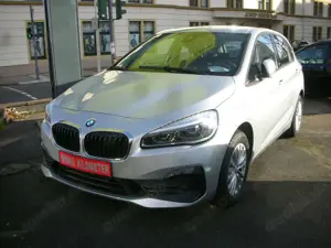 BMW 218 218 d xDrive/A *nur 14.000km *1.Hd *LED *Headup