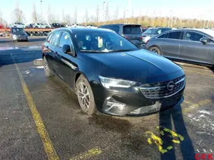 Opel Insignia B Sports Tourer Elegance AHK 1. Hand