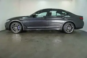 BMW 545 e xDrive Limo M Sportpaket *INNOPAKET.AHK* Bild 4