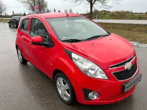 Chevrolet Spark LTZ/Tüv Neu/Klima Bild 3