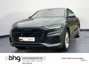 Audi Q8 55 TFSI e quattro S line *HUD*NACHTSICHT*KAME