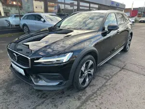 Volvo V60 Cross Country B4 D Plus AWD *LED, Kamera, ACC, Leder, Memory...* Bild 3
