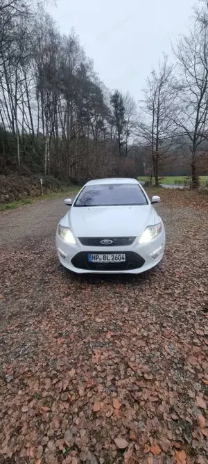 Ford Mondeo 2.2 TDCi Titanium S Bild 2